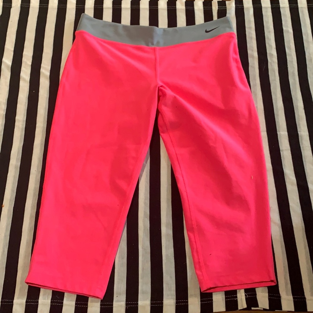 Teens closet NIKE